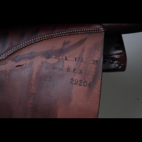 Selle Butet Siège semi-plat 17,5