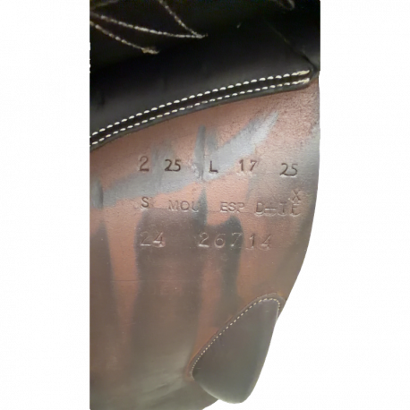 Selle Butet Siège semi-plat 17