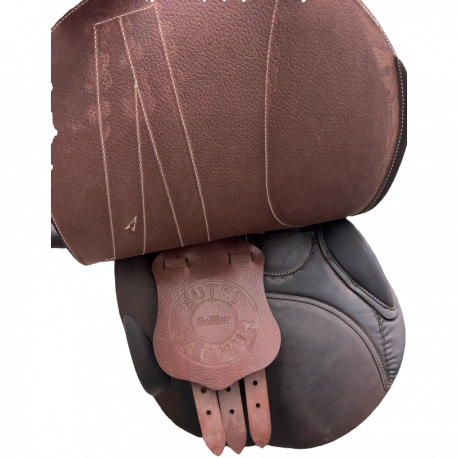 Selle Butet Siège semi-creux 17,5