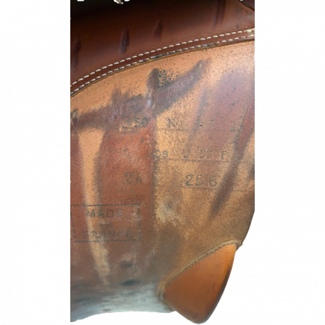 Selle Butet Siège semi-creux 18.5